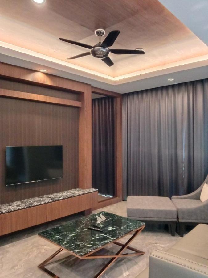 2 Bed Luxury Pool Villa Sleeps 6 Phuket Extérieur photo